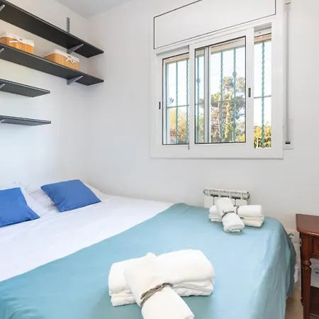 Holiday home Casa Chalet Con Piscina Lloret de Mar